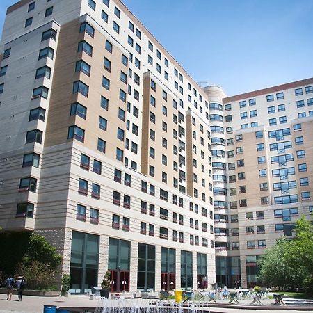 Toronto Metropolitan University- Pitman Hall Residence Dış mekan fotoğraf